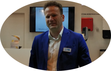 Odoo • Una imagen con una leyenda